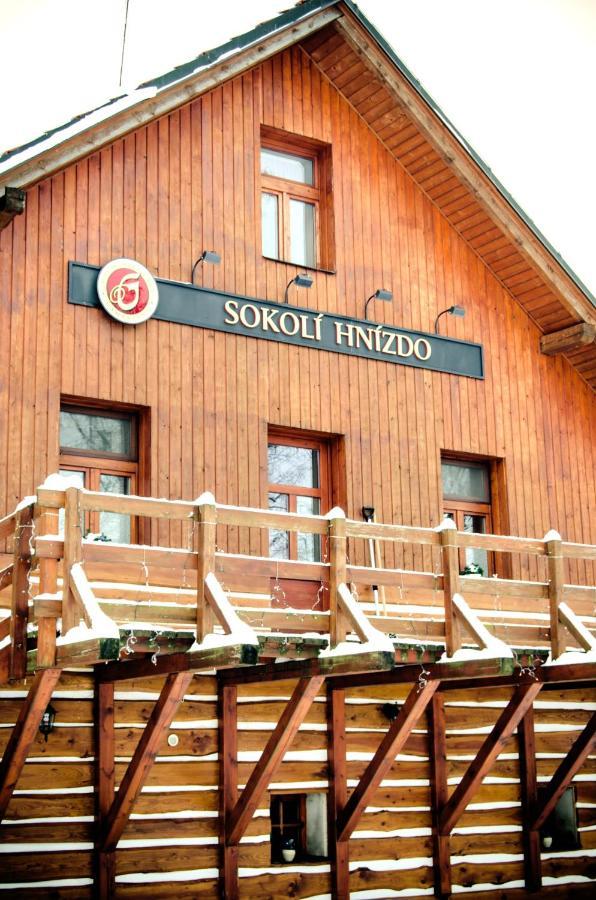 Sokoli Hnizdo Hotel Hlaska Ngoại thất bức ảnh