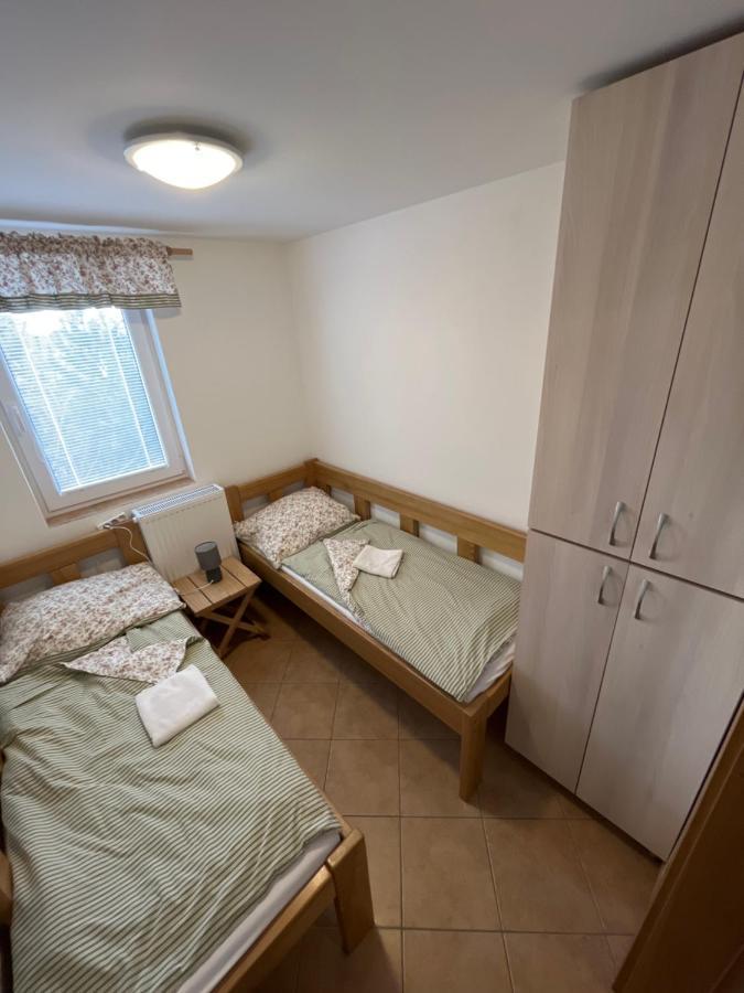 Sokoli Hnizdo Hotel Hlaska Ngoại thất bức ảnh