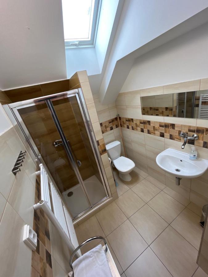 Sokoli Hnizdo Hotel Hlaska Ngoại thất bức ảnh